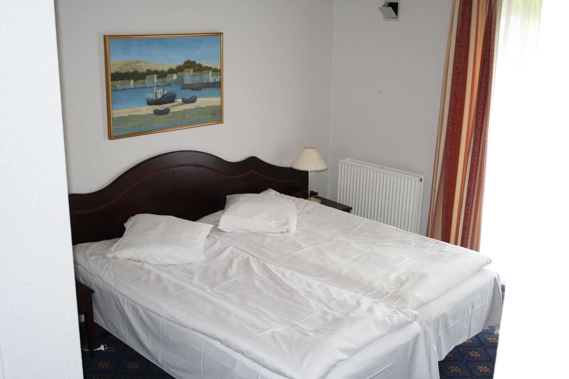 Hotel Sogarden Brørup Extérieur photo